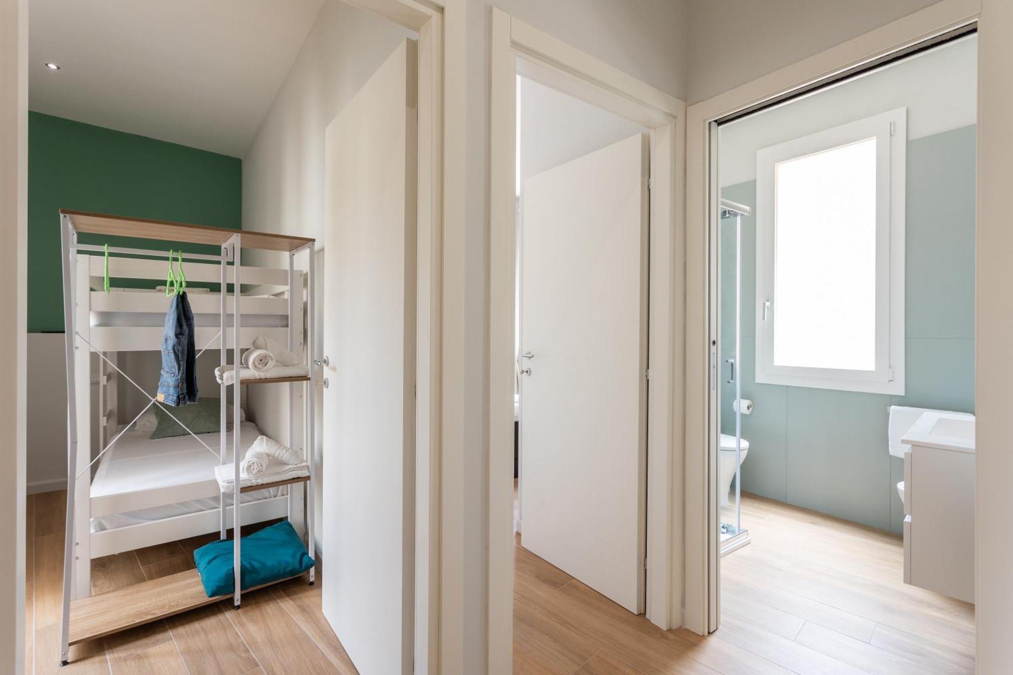 Domus Laetitiae Rooms & Apartments Quartu Sant'Elena Exterior photo